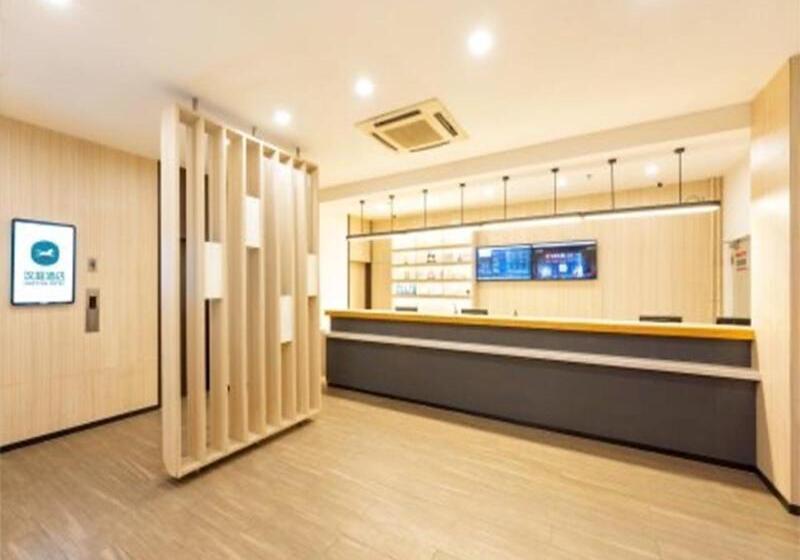 Отель Hanting Dalian Zhongshan Square Metro Station