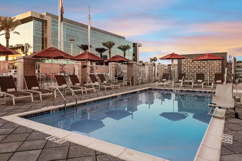 فندق Hilton Garden Inn Chandler Downtown