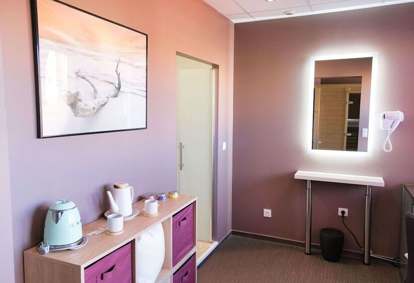 Отель Hôtel Des 2 Golfs