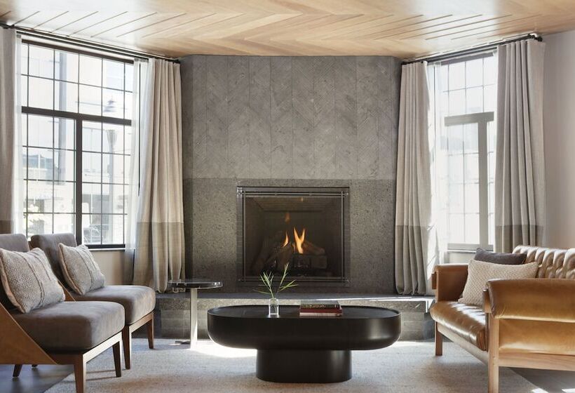 Kimpton   Armory Hotel Bozeman, An Ihg