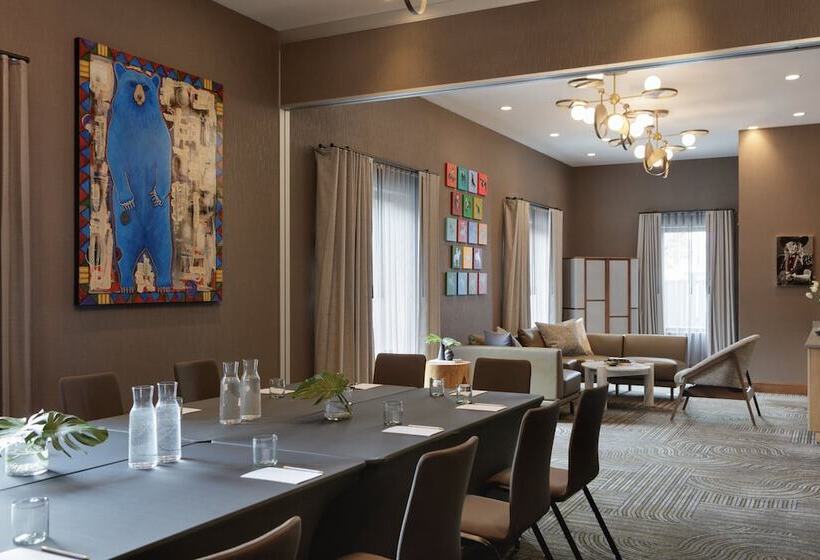 Kimpton   Armory Hotel Bozeman, An Ihg