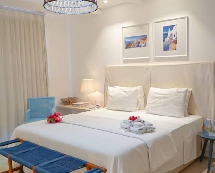 La Plage Hotel Boutique
