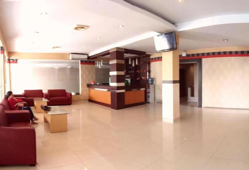 호텔 Malioboro Palace