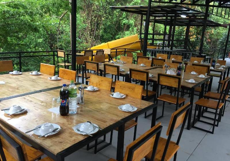 בית מלון כפרי Natthaphon Resort