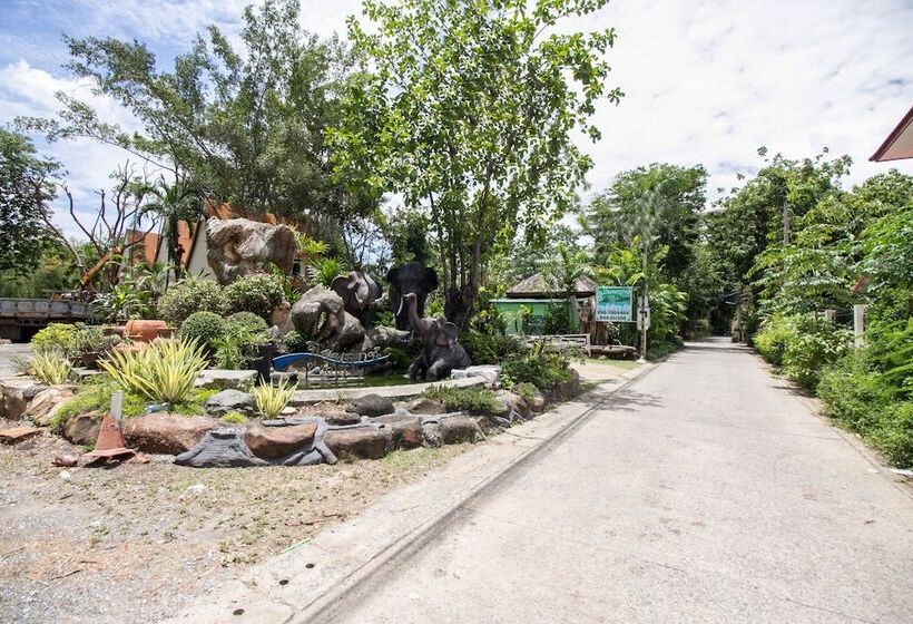 Отель Piyapruk Resort