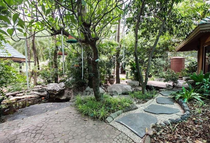 Отель Piyapruk Resort