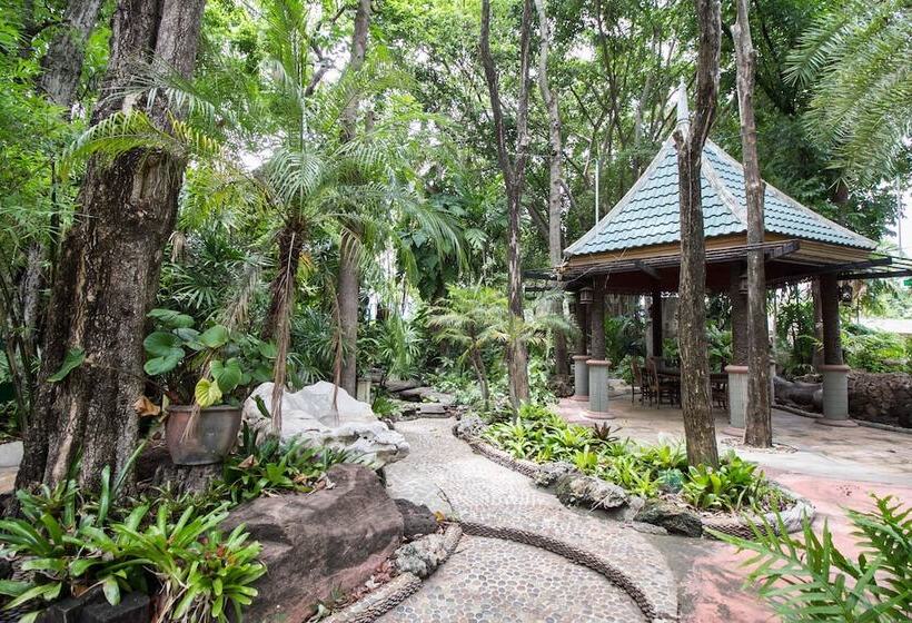 Отель Piyapruk Resort