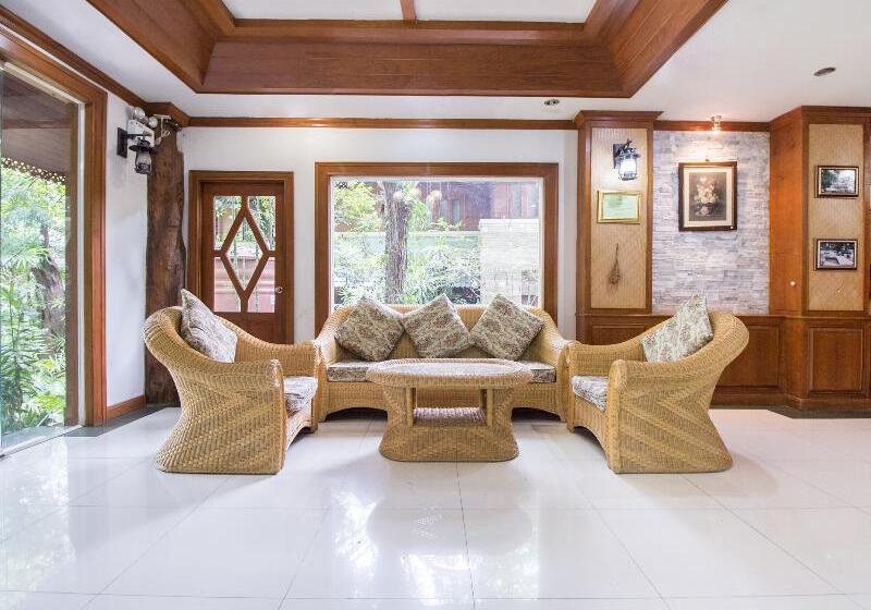 Отель Piyapruk Resort