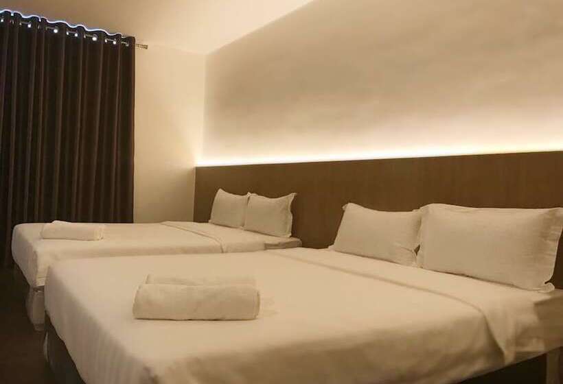 Place2stay Business Hotel @ Metrocity