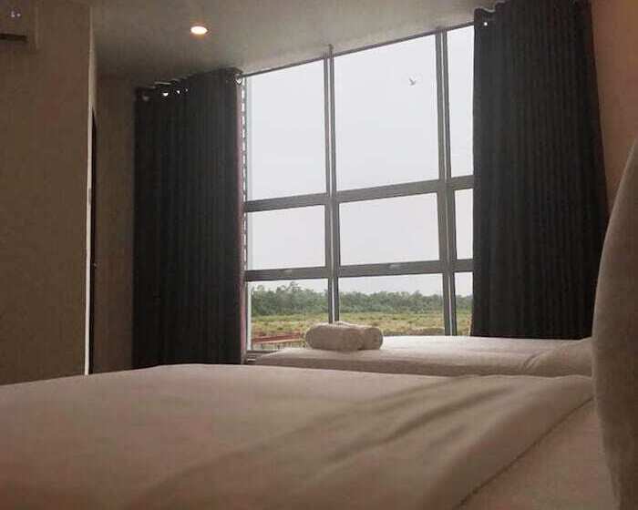 Place2stay Business Hotel @ Metrocity