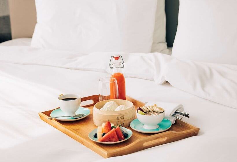 هتل Pullman Sharjah