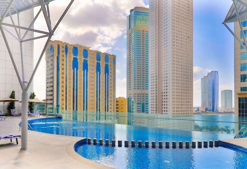 هتل Pullman Sharjah