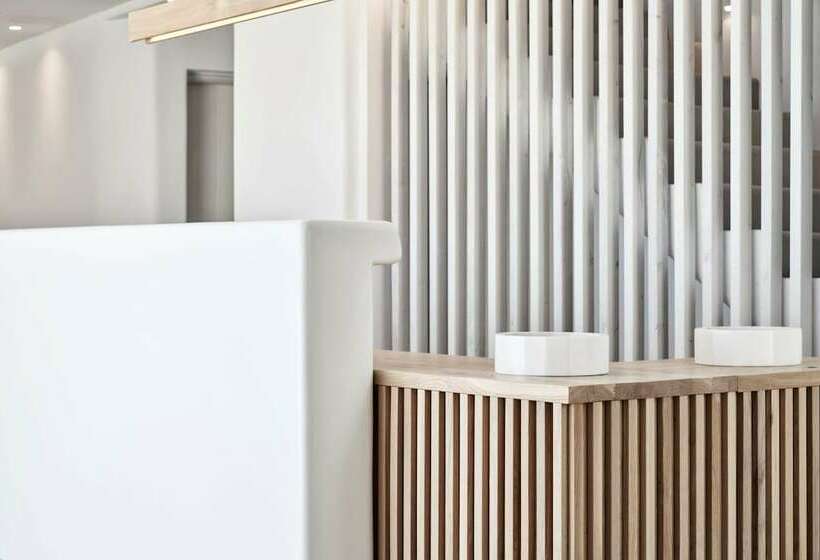 בית מלון כפרי Radisson Blu Euphoria Resort, Mykonos