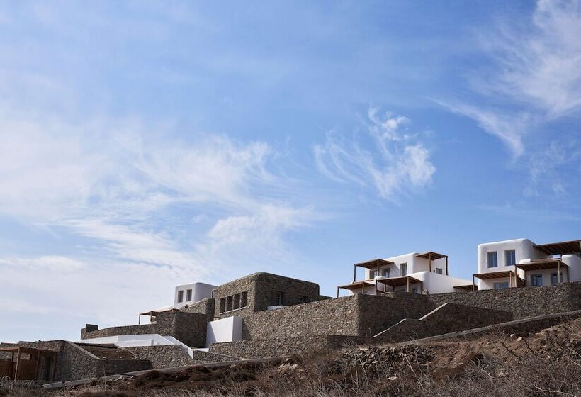 בית מלון כפרי Radisson Blu Euphoria Resort, Mykonos