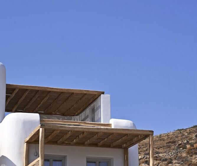 בית מלון כפרי Radisson Blu Euphoria Resort, Mykonos