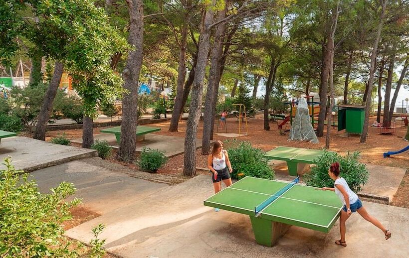 ホテル Sunny Makarska By Valamar