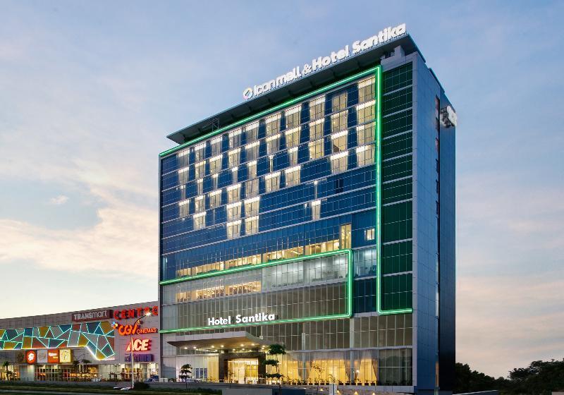 בית מלון כפרי Santika Gresik