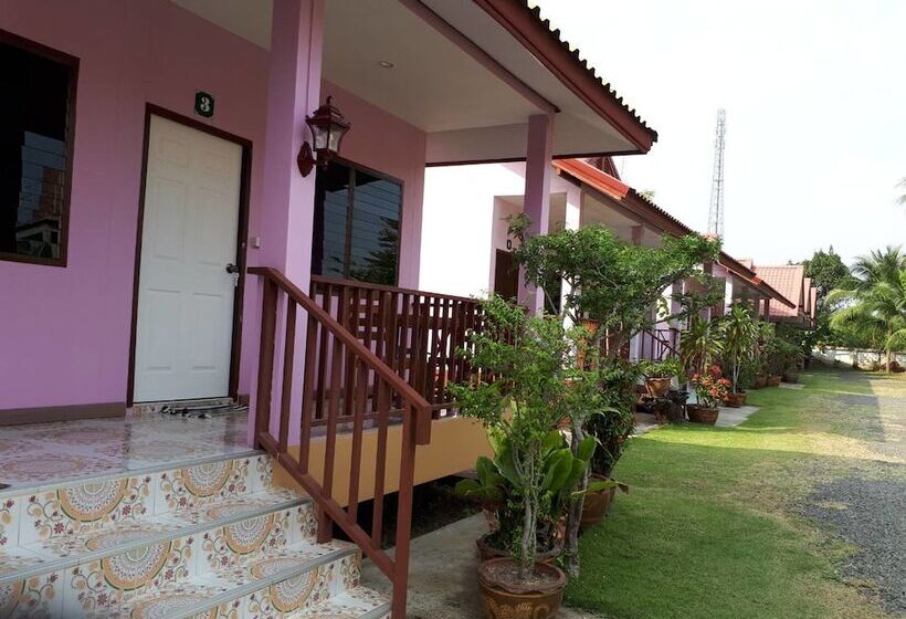 בית מלון כפרי Smart Resort