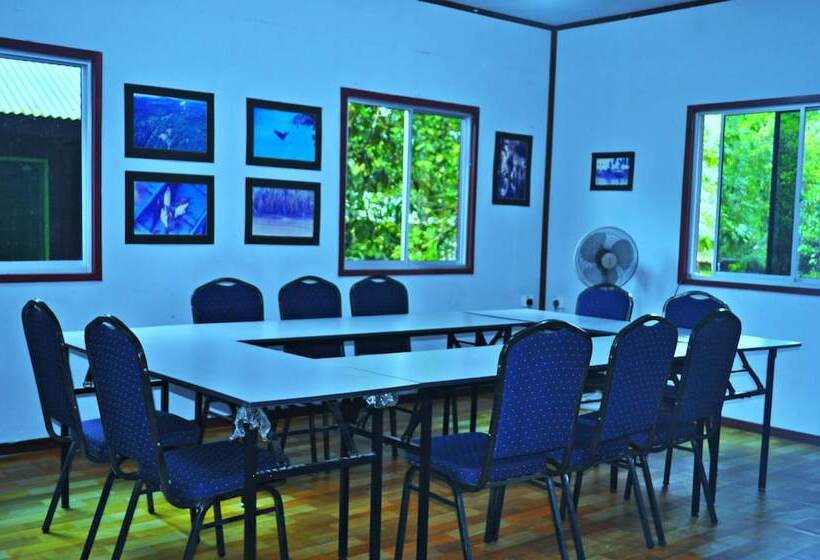 בית מלון כפרי Sukau Greenview Bed & Breakfast