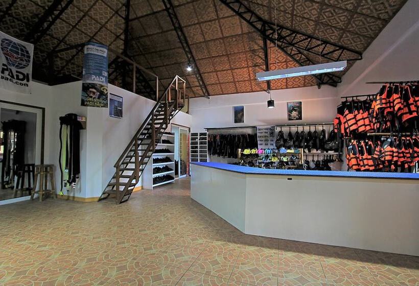 هتل Thalatta Resort