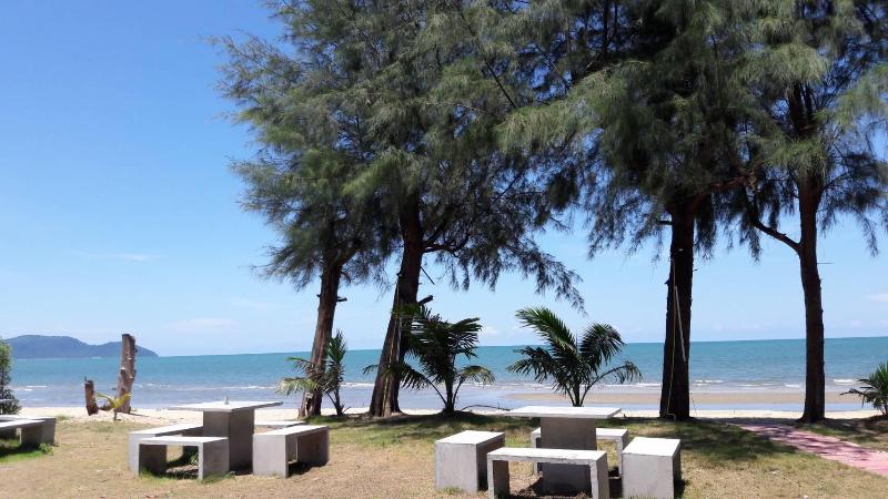 Отель The Chala Resort