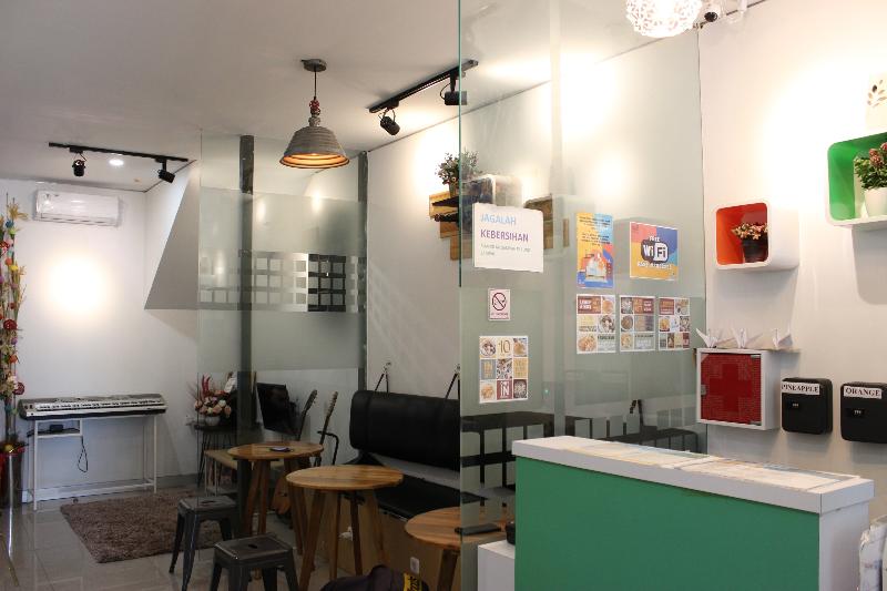 בית מלון כפרי The Colour Hostel