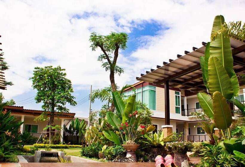 酒店 The Park Nangrong Resort