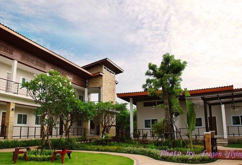 酒店 The Park Nangrong Resort