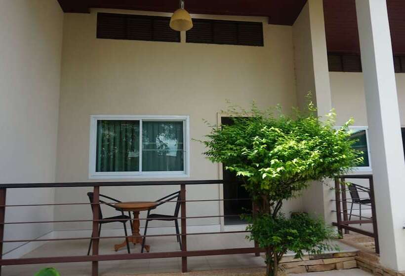 酒店 The Park Nangrong Resort