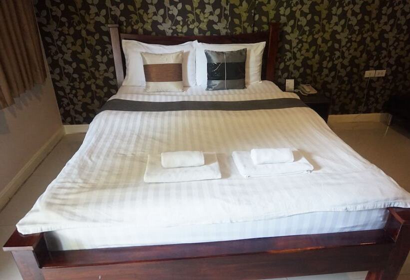 酒店 The Park Nangrong Resort