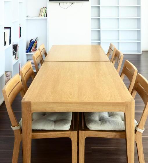 호텔 The September Salaya