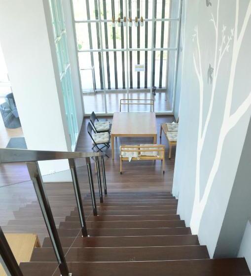 호텔 The September Salaya