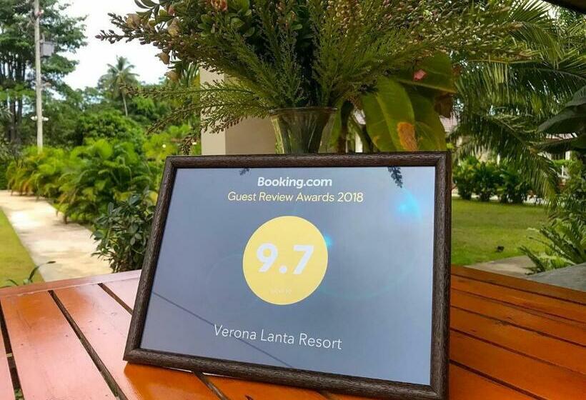 호텔 Verona Lanta Resort