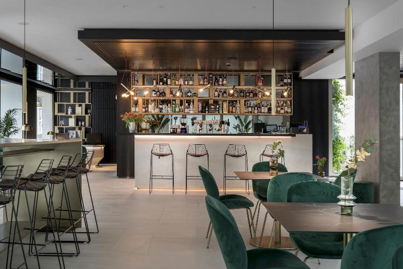 ホテル We.me Suite