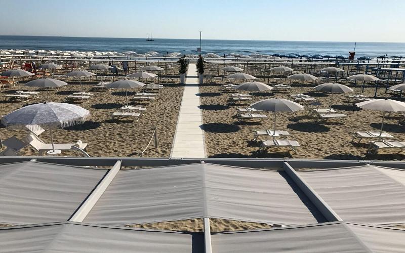 ホテル We.me Suite