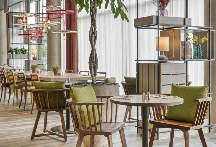 Intercityhotel Saarbrücken