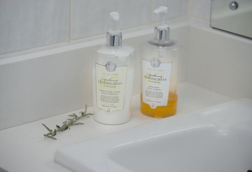 Jeffreys Bay Beach Accommodation