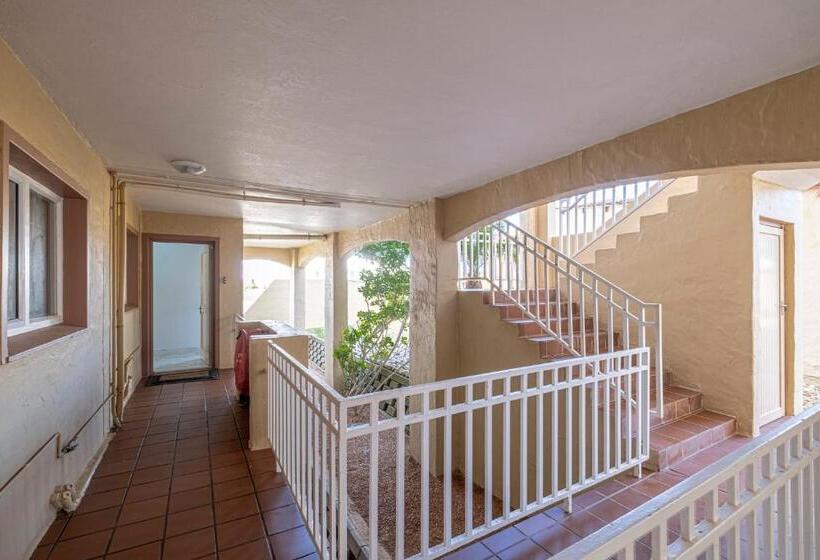 Jeffreys Bay Beach Accommodation