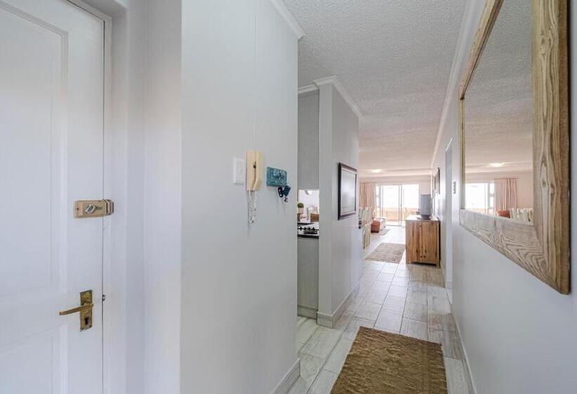 Jeffreys Bay Beach Accommodation