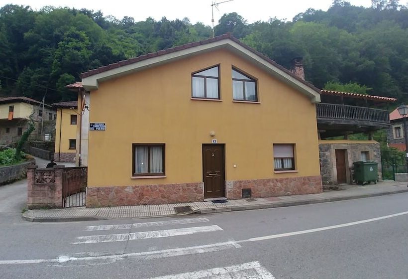 La Casina Llena De Amor