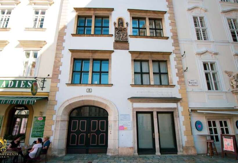 My City Apartments   Prime Location