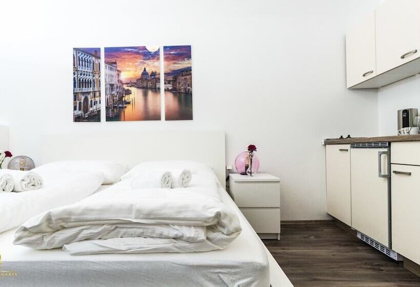 My City Apartments   Prime Location