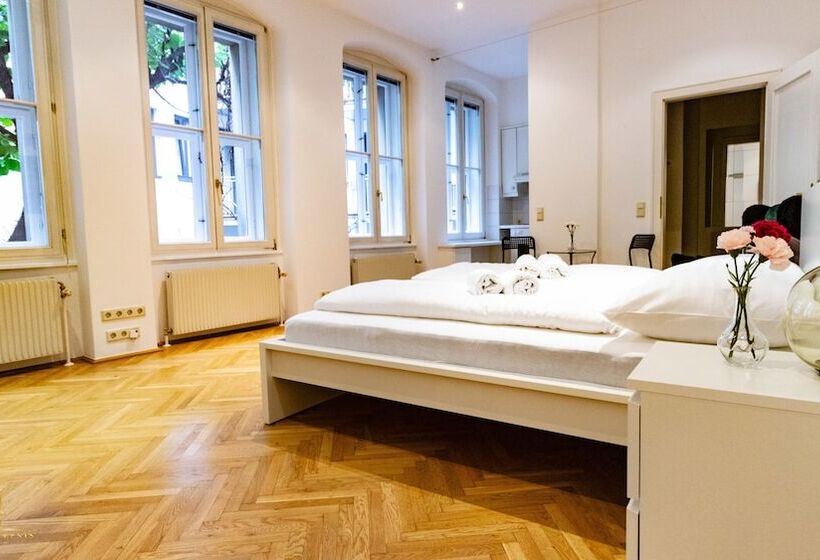 My City Apartments   Prime Location