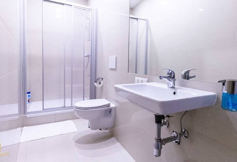 My City Apartments   Prime Location