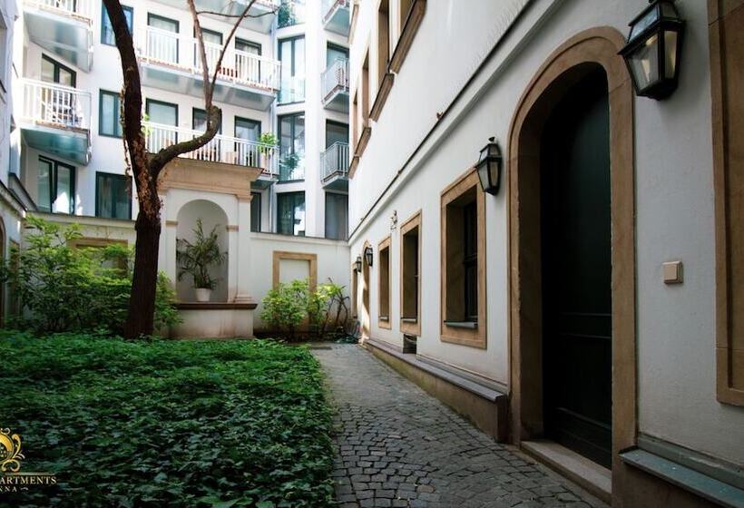 My City Apartments   Prime Location