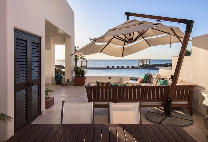 Playa De La Paz Condominiums