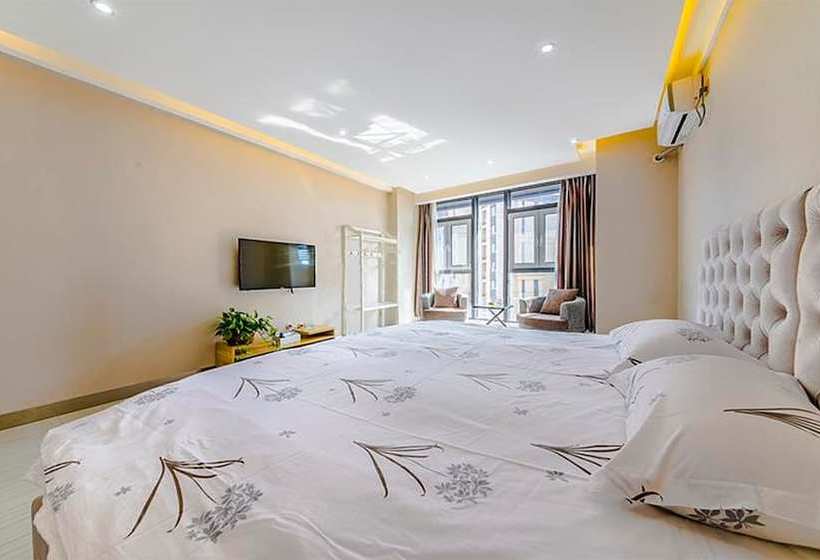 Qingdao Baiyun Apartment