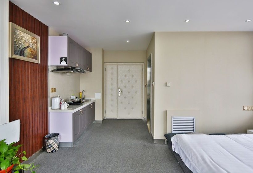 Qingdao Baiyun Apartment