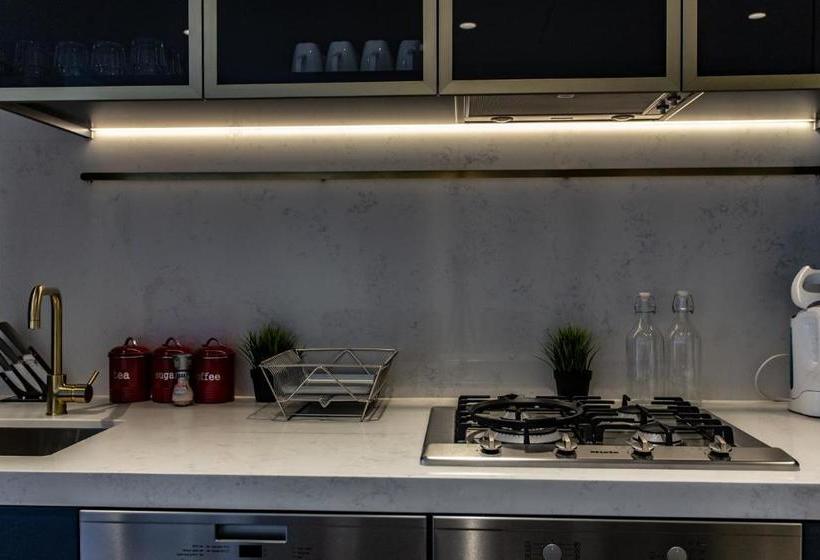 Readyset Opera Melbourne