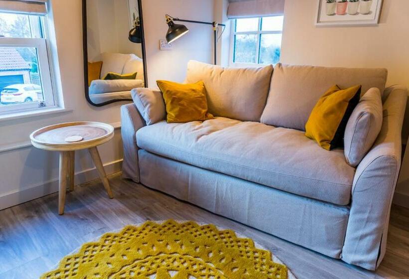 مبيت وإفطار Exelby Green Dragon